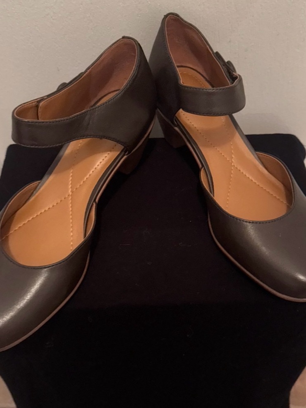 Easy Spirit Brown Leather Mary Jane Block Heels